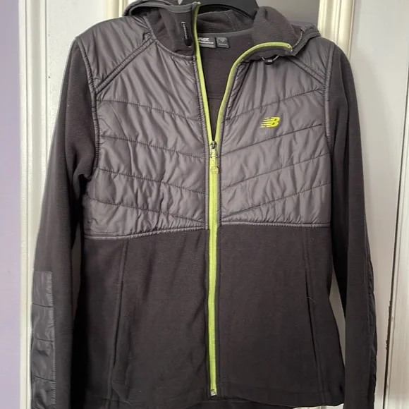 New Balance Jacket EUC - Picture 1 of 3